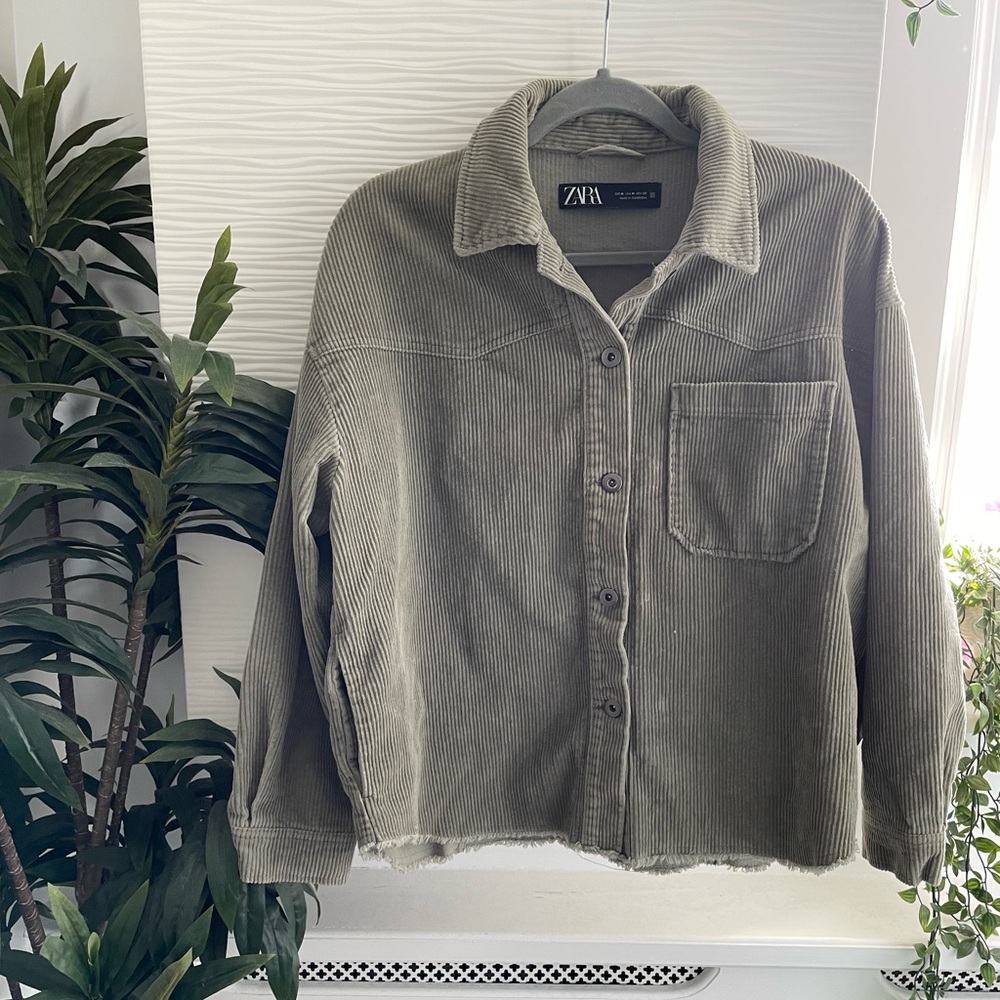Zara Size M US Corduroy Shirt Jacket
